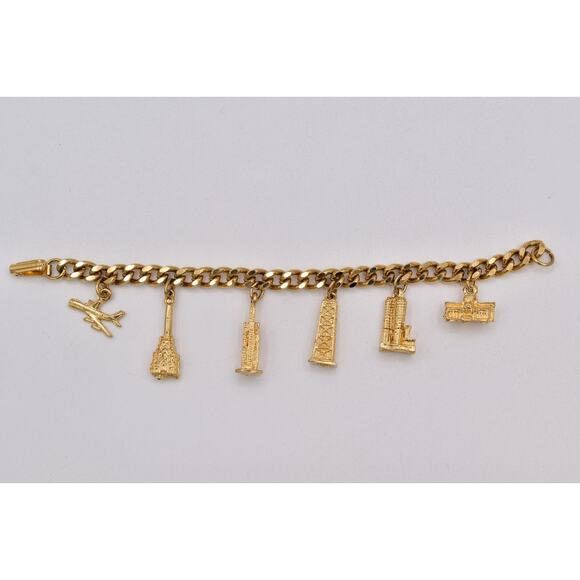 Vintage NYC Landmark Charm Bracelet Gold Tone Skyscraper Dangle Chain 80s BinO - Picture 2 of 12